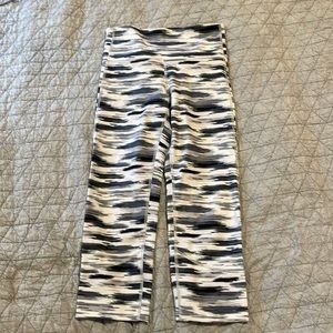 Gapfit Capri leggings size XS